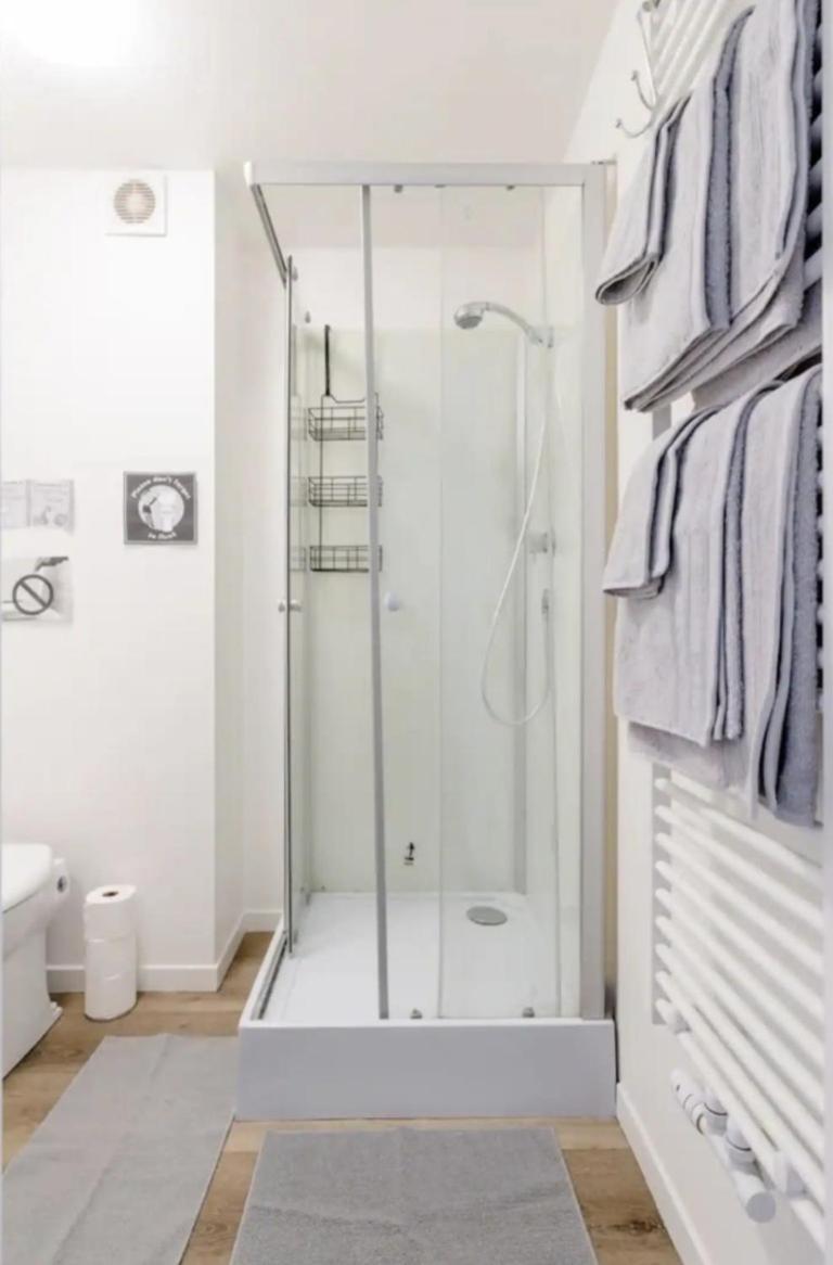 Beautiful Fully Renovated Apartment Brüssel Exterior foto